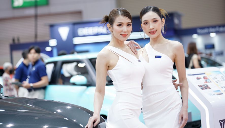 เกินต้าน… พริตตี้งาน BIG MOTOR SALE 2024