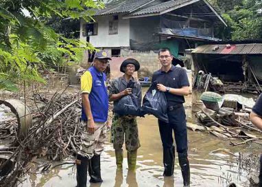 CHANGAN  Thailand ร่วมส่งกำลังใจและส่งมอบถุงยังชีพให้แก่ผู้ประสบอุทกภัยทางภาคเหนือ