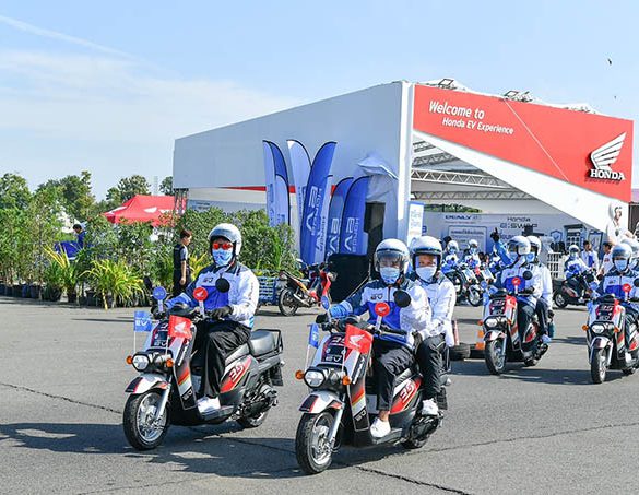 “ไทยฮอนด้า” ต้อนรับแฟนๆ มอเตอร์สปอร์ต สัมผัสนวัตกรรมรถจักรยานยนต์ไฟฟ้า Honda Benly e: