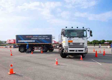 อีซูซุส่ง Isuzu King of Trucks Euro5 Max