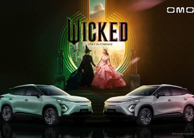 โอโมดา แอนด์ เจคู จับมือ Universal Pictures’ Wicked วิคเค็ด